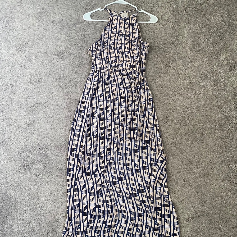 Asymmetric dress